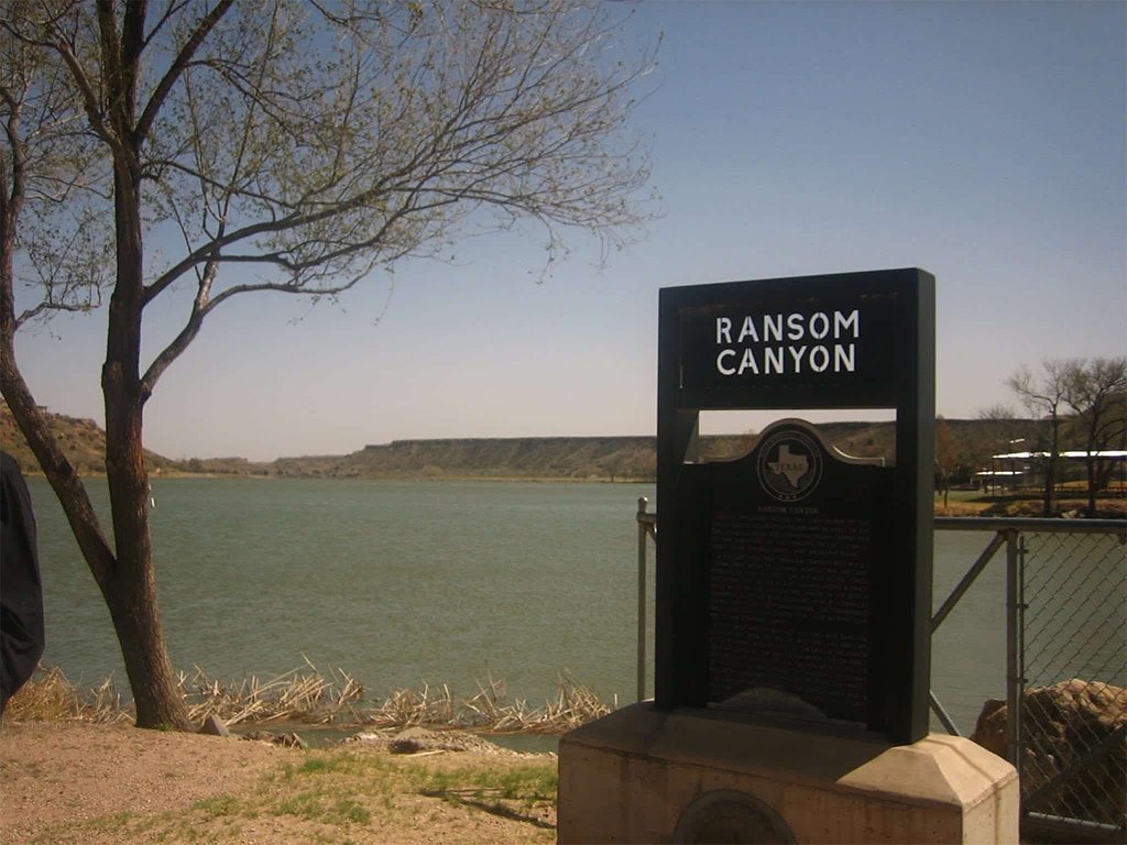 Scenic_Ransom_Canyon_near_Lubbock_TX_IMG_0152.jpg